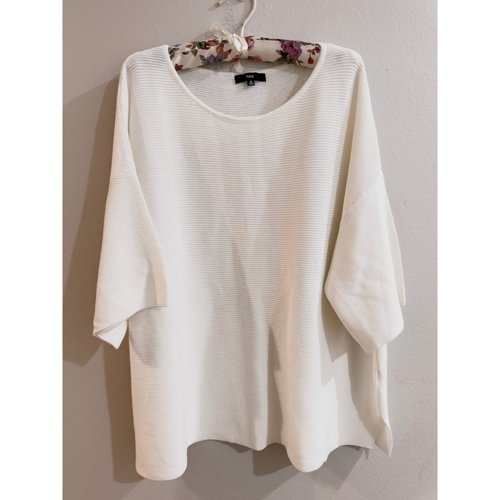 Fate Womens White Ribbed Sweater 
Size M Boxy Short Sleeve‎ Oversized